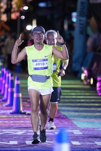 BIB: 4910
                            <button type="button" onclick="openModal(26221044)" class="btn btn-primary btn-sm float-right btn-popup" data-toggle="modal" data-target=".modal-high-quality">
                        <i class="fas fa-shopping-cart"></i> Add to Cart
                    </button>
                                            <button type="button" onclick="isThisMe(26221044, true)" class="btn btn-success btn-sm float-right btn-popup btn-isme hidden" data-toggle="tooltip" data-placement="bottom" title="นี่คือรูปของคุณใช่ไหม คลิกที่นี่เพื่อเอาเข้าอัลบั้ม">
                        <i class="fas fa-plus"></i> Add to album
                    </button>
                    <button type="button" onclick="isThisMe(26221044, false)" class="btn btn-warning btn-sm float-right btn-popup btn-isnotme hidden">
                        <i class="fas fa-ban"></i> Remove from album
                    </button>